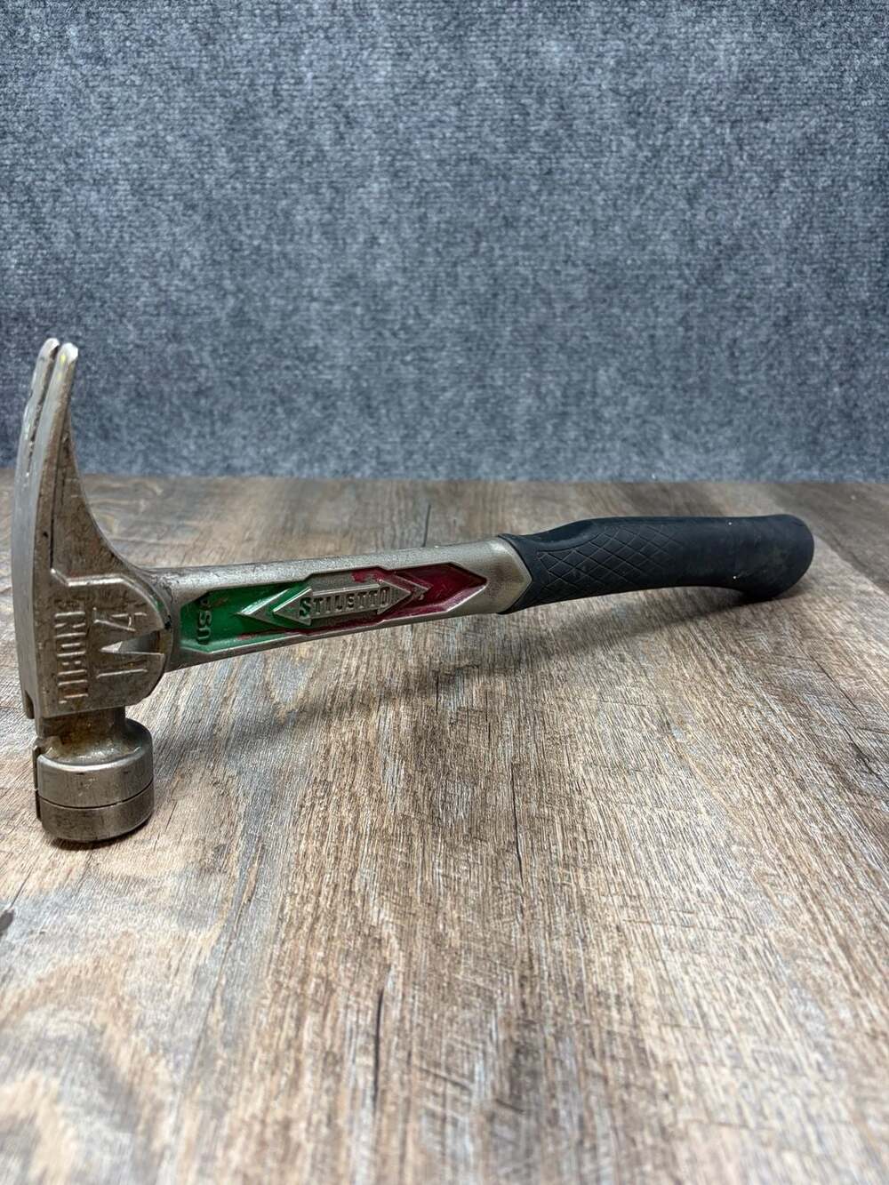 Stiletto TiBone Mini 14 oz Titanium Framing Hammer with Curved Handle. URead